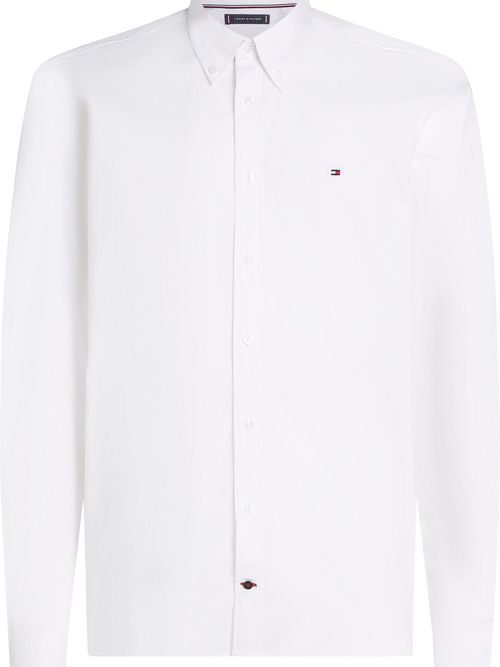 Camisa-de-corte-slim-con-popelina-stretch-con-boton-en-cuello