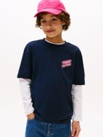 Camiseta-con-diseño-de-graficos-en-tonos-neon-