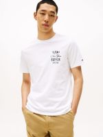 Camiseta-con-logo-grafico