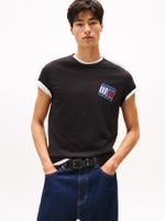 Camiseta-de-cuello-redondo-con-logo-bordado