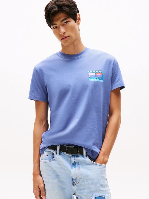 Camiseta-de-cuello-redondo-con-logo-grafico