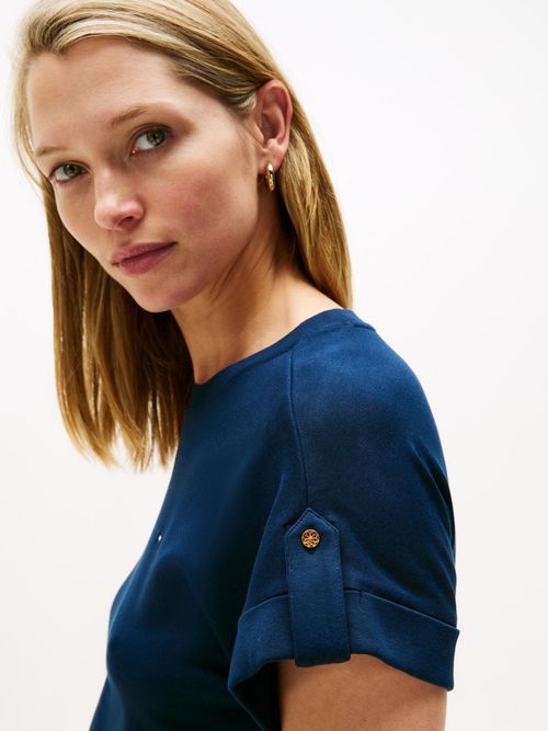 Camiseta-manga-corta-con-diseño-de-rayas