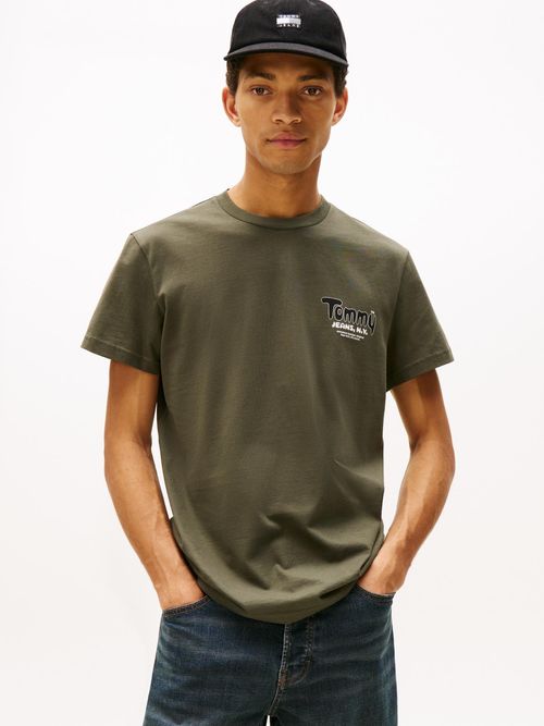 Camiseta-slim-de-cuello-redondo-con-logo