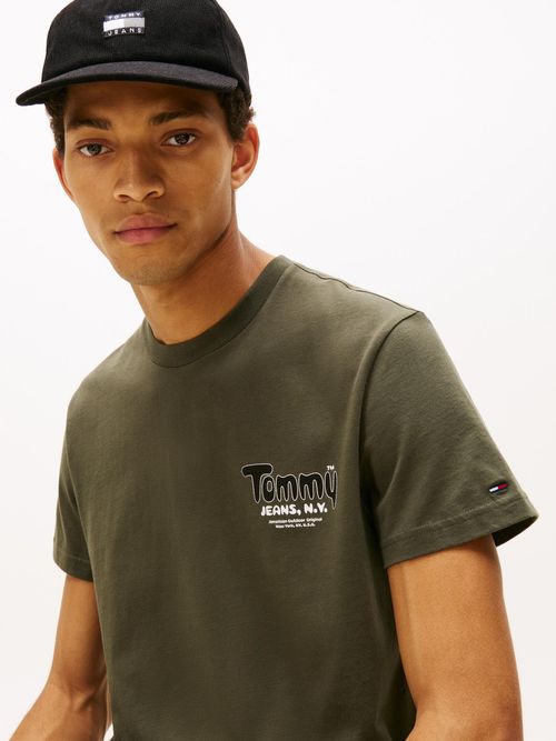 Camiseta-slim-de-cuello-redondo-con-logo