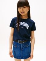 Camiseta-Varsity-con-logo-de-saten