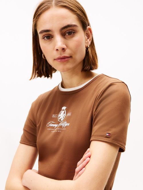 Camiseta-varsity-de-corte-slim