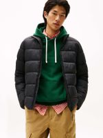 Chaqueta-de-cuello-alto-acolchada-con-logo