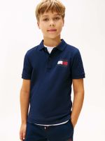 Polo-con-bandera-bordada-en-el-pecho