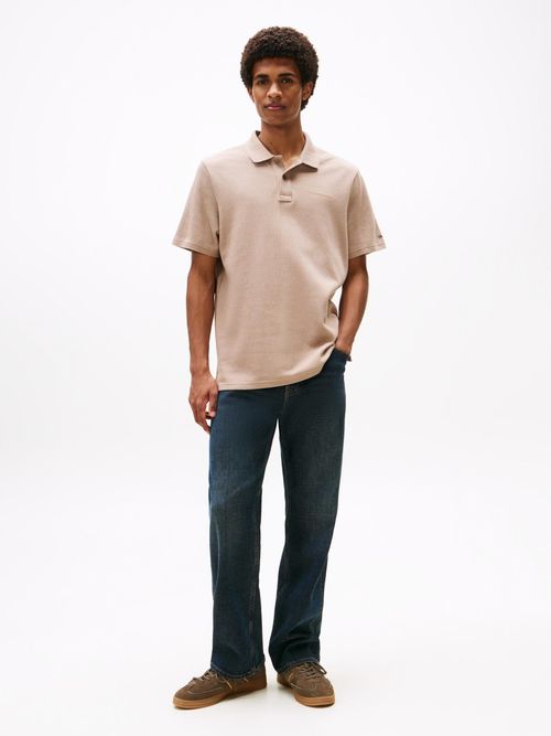 Polo-de-corte-regular-con-logo-script