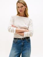 Sueter-de-cuello-barco-con-diseño-de-rayas