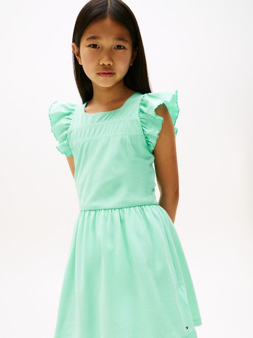 Vestido-de-punto-con-textura-y-vuelo