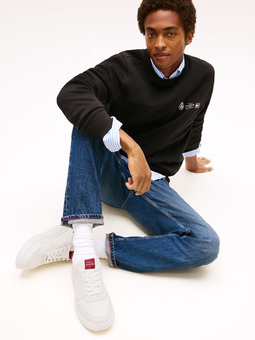 Zapatillas-con-suela-finamente-dentada