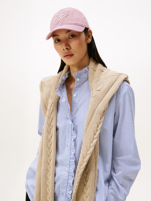 Gorra-de-beisbol-con-logo-bordado