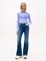 Jeans-Sylvia-acampanados-de-corte-skinny-y-talle-alto