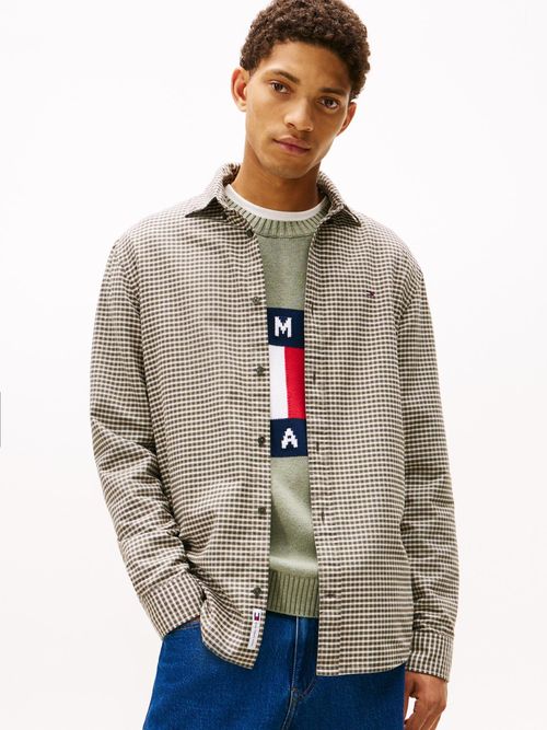 Camisa-oxford-de-corte-regular-con-diseño-de-cuadros