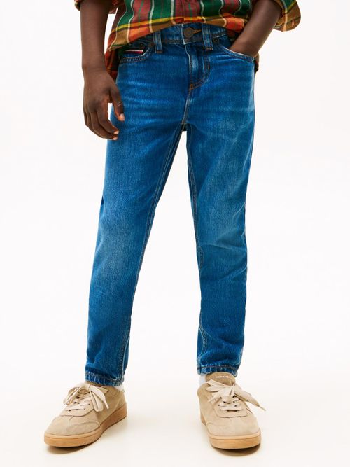 Jeans-Scanton-ajustados-con-lavado-oscuro