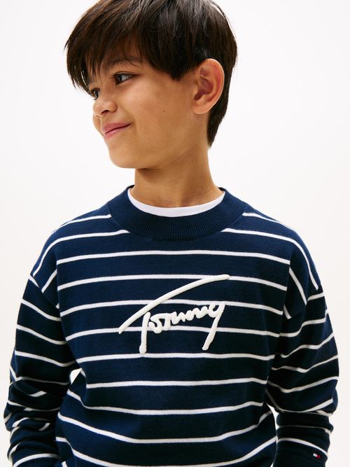 Sueter-Varsity-con-la-firma-de-Tommy-Hilfiger