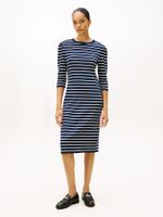 Vestido-con-mangas-abullonadas