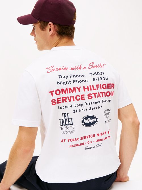 Camiseta-de-corte-amplio-con-grafico-trasero