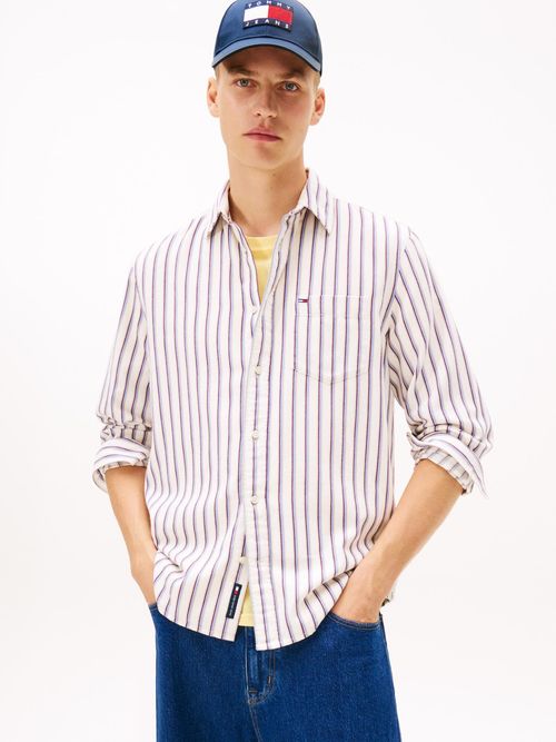 Camisa-de-corte-relaxed-con-diseño-de-rayas