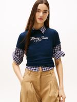 Camiseta-essential-de-corte-slim-con-logo-script