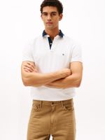 Polo-de-corte-regular-con-logo-grafico