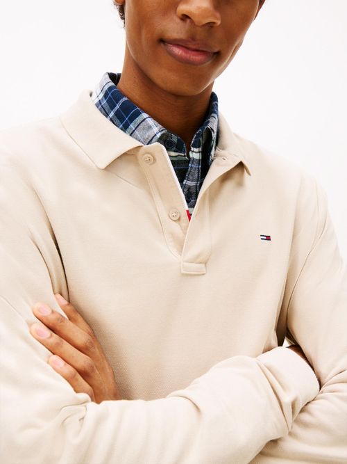 Polo-de-corte-slim-con-logo