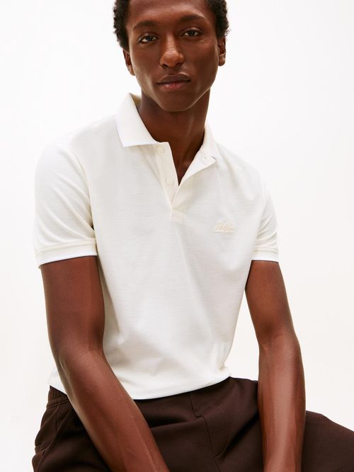 Polo-regular-de-sarga-con-logo-Hilfiger-bordado
