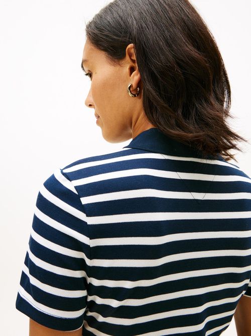 Vestido-tipo-polo-1985-de-corte-slim