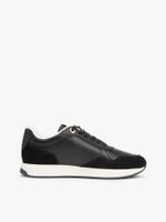 Zapatillas-de-Cuero-con-monogramas-TH