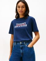 Camiseta-clasica-con-logo-moderno