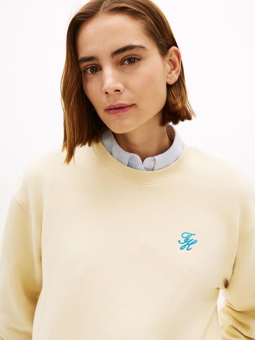 Abrigo-de-corte-regular-con-logo-script