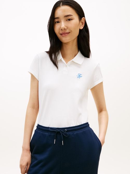 Polo-de-corte-slim-con-logo