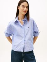 Camisa-de-corte-cropped-oversize-con-logo