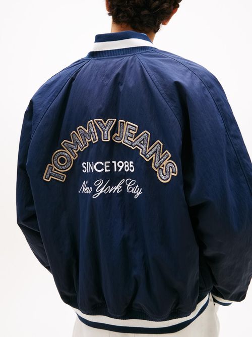 Chaqueta-bomber-varsity-de-nailon
