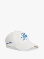 Gorra-de-beisbol-con-logo-bordado