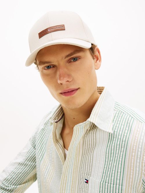 Gorra-de-beisbol-de-lona-con-parche