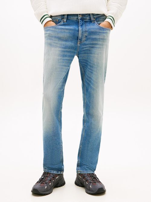 Jeans-Austin-ajustados-con-pernera-conica