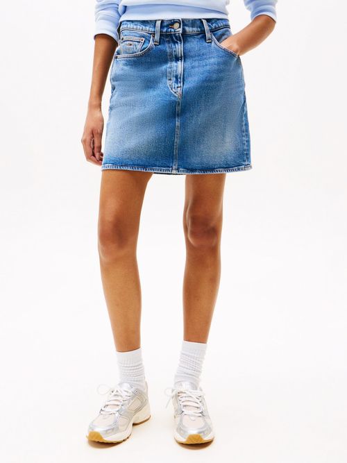 Minifalda-denim-Mom-desteñida