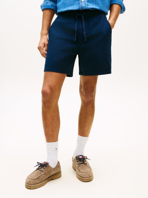 Pantalon-corto-amplio-con-lino-y-logo