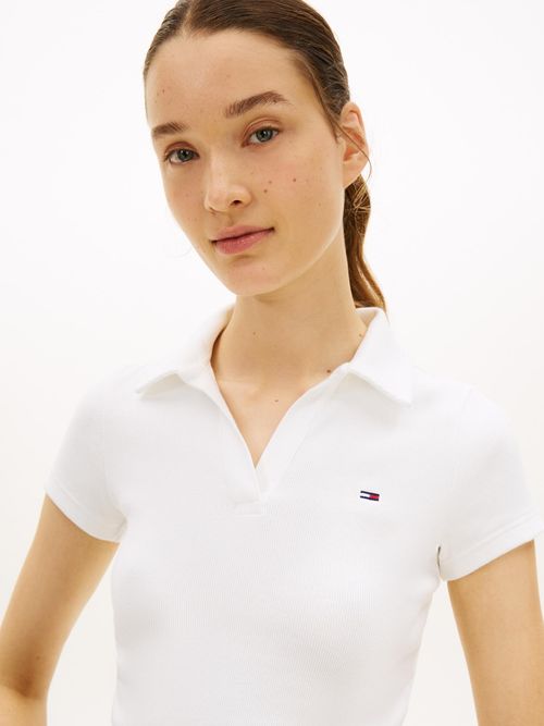 Polo-acanalado-de-corte-slim
