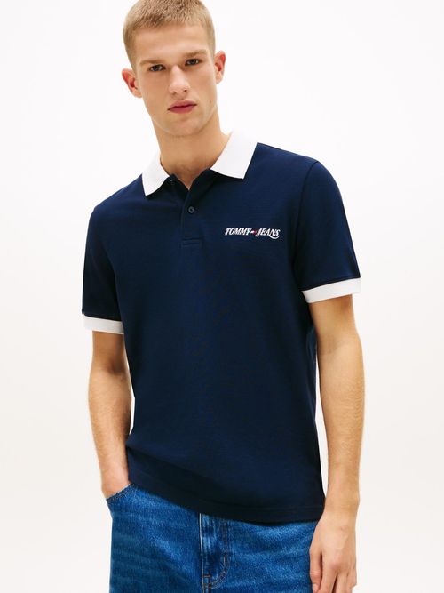 Polo-de-pique-regular-con-logo-bordado
