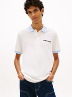 Polo-de-pique-regular-con-logo-bordado