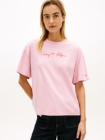 Camiseta-con-logo-grafico