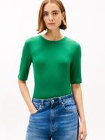 Camiseta-de-corte-slim-con-cuello-redondo-y-diseño-de-rayas