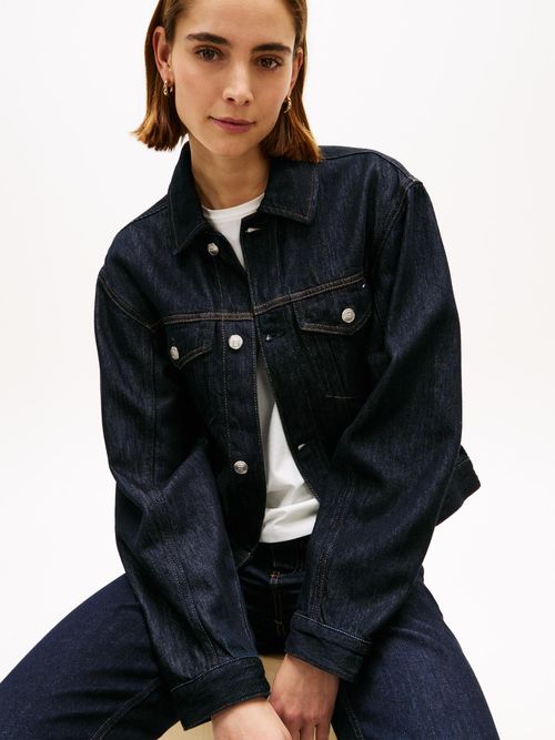 Chaqueta-denim-de-color-oscuro