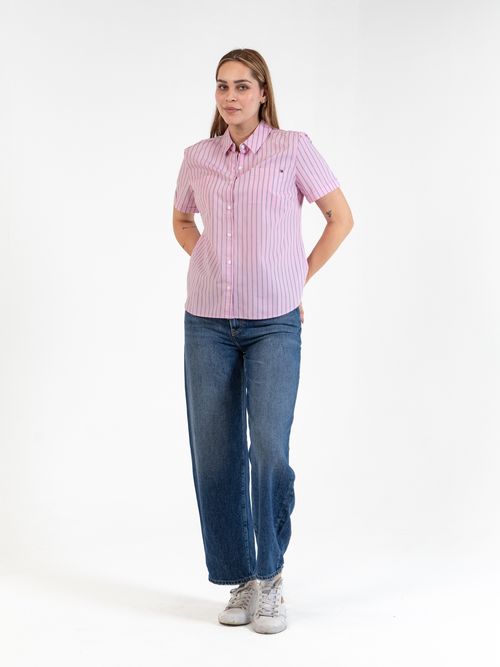 Camisa-poplin-clasica-de-manga-corta-con-corte-regular