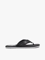 Chancletas-con-parche-con-escudo