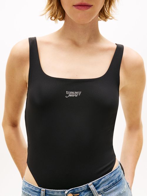 Body-con-logo-script-plateado