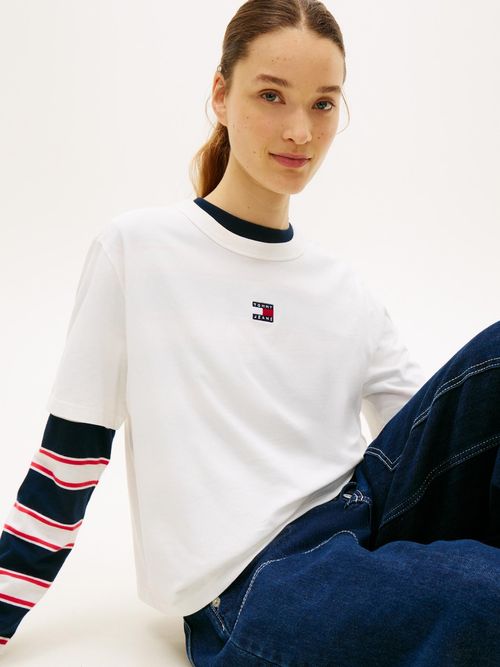 Camiseta-de-corte-boxy-con-logo